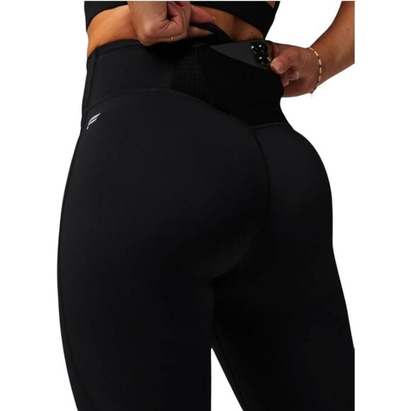 Fabletics Stride 9 Motion365+ High-Waisted Black Legging Size MEDIUM - Picture 3 of 10